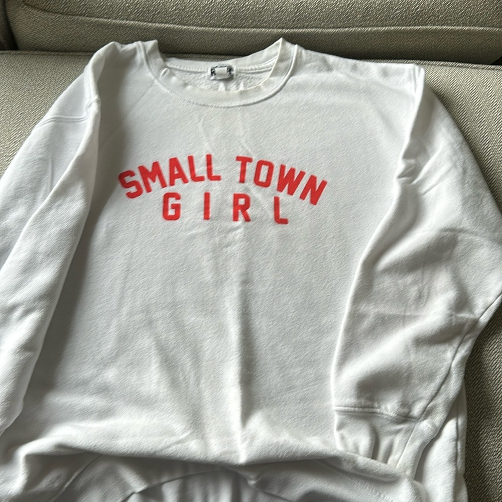 Women’s sweatshirt